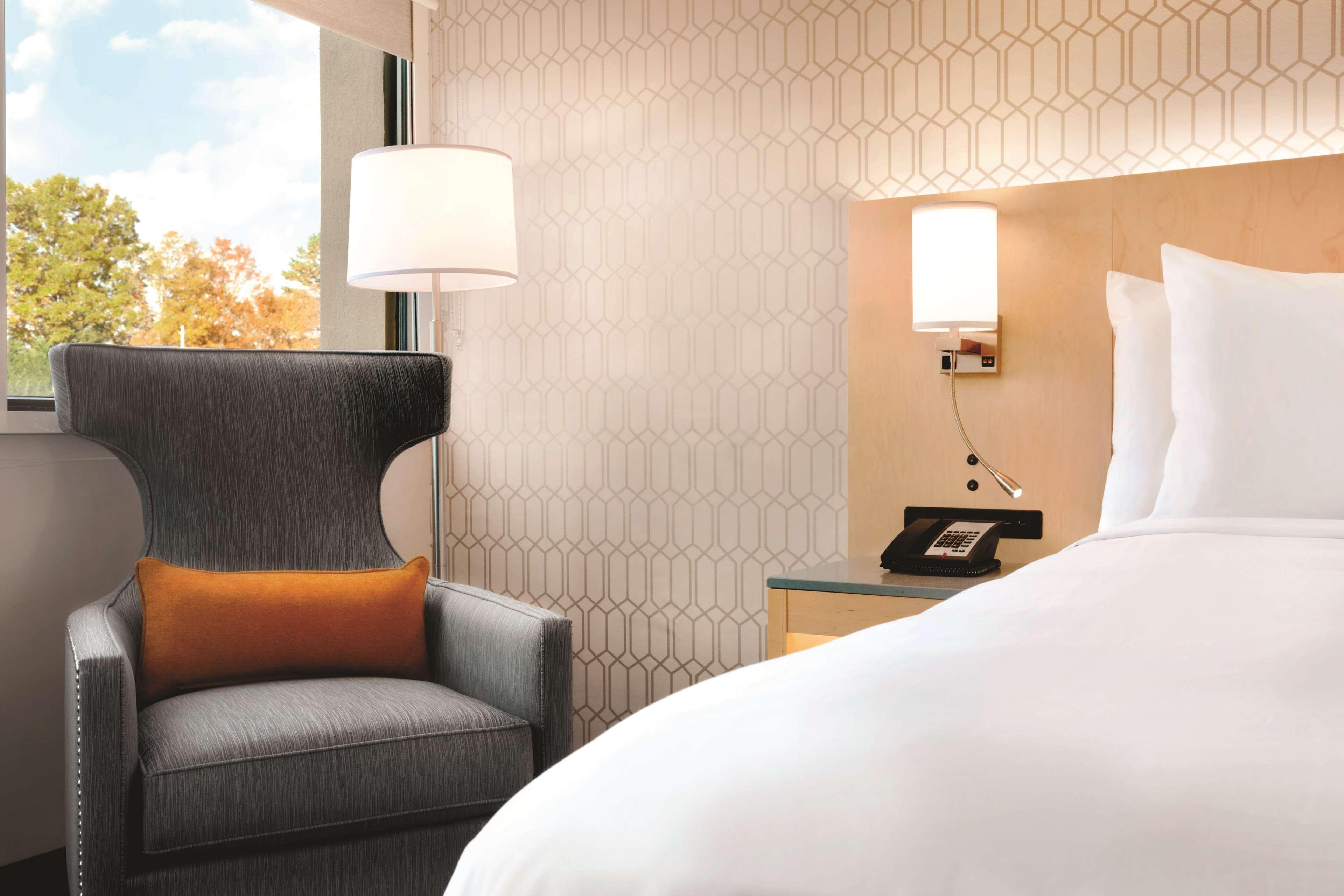 Radisson Hotel Charlotte Airport エクステリア 写真