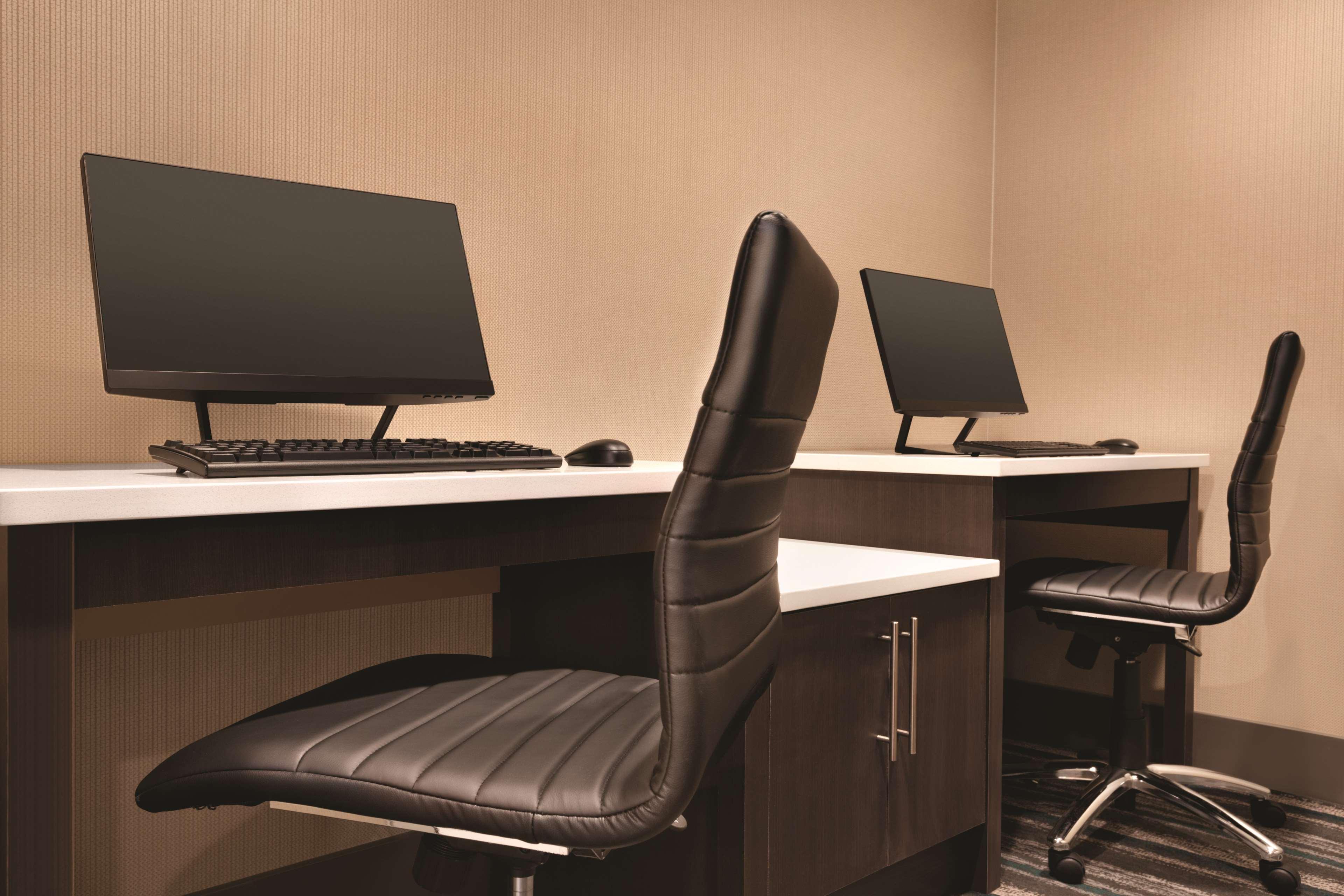 Radisson Hotel Charlotte Airport エクステリア 写真